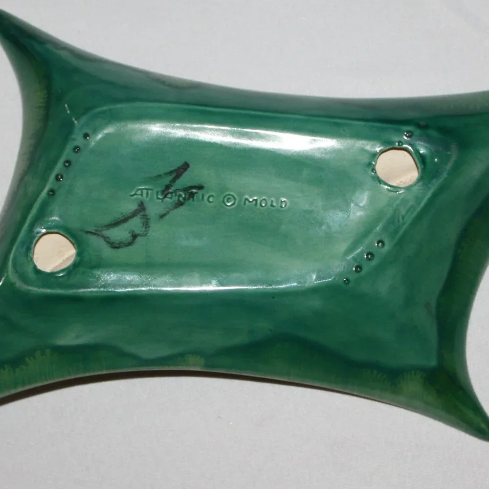 Rare Vintage Atlantic Molds Ashtray - Picture 10 of 11